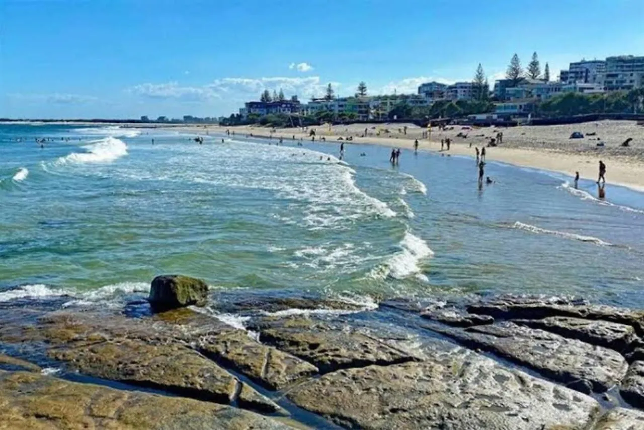 Coastal Retreat, Private, Wine, Netflix Apartment Buddina Australia